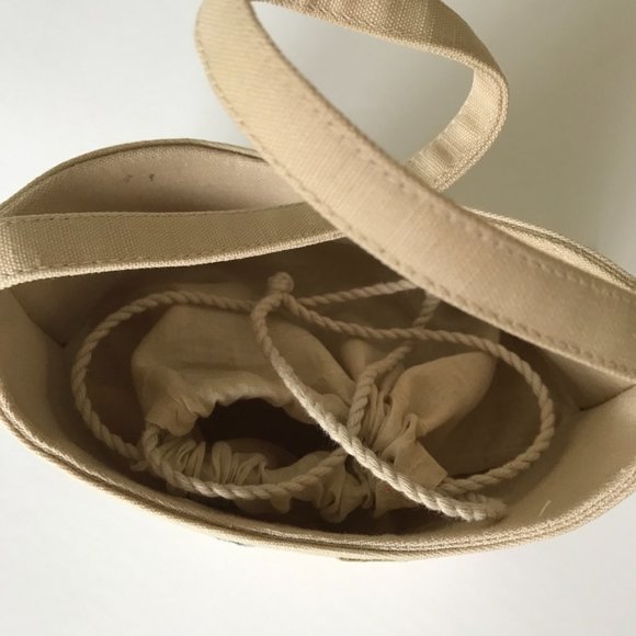 Special Occassion Beautiful Embroidered Handbag NWOT - Picture 5 of 11